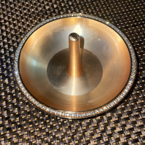 Reed & Barton Luxe Facets Gold Ring Holder - Picture 2 of 5